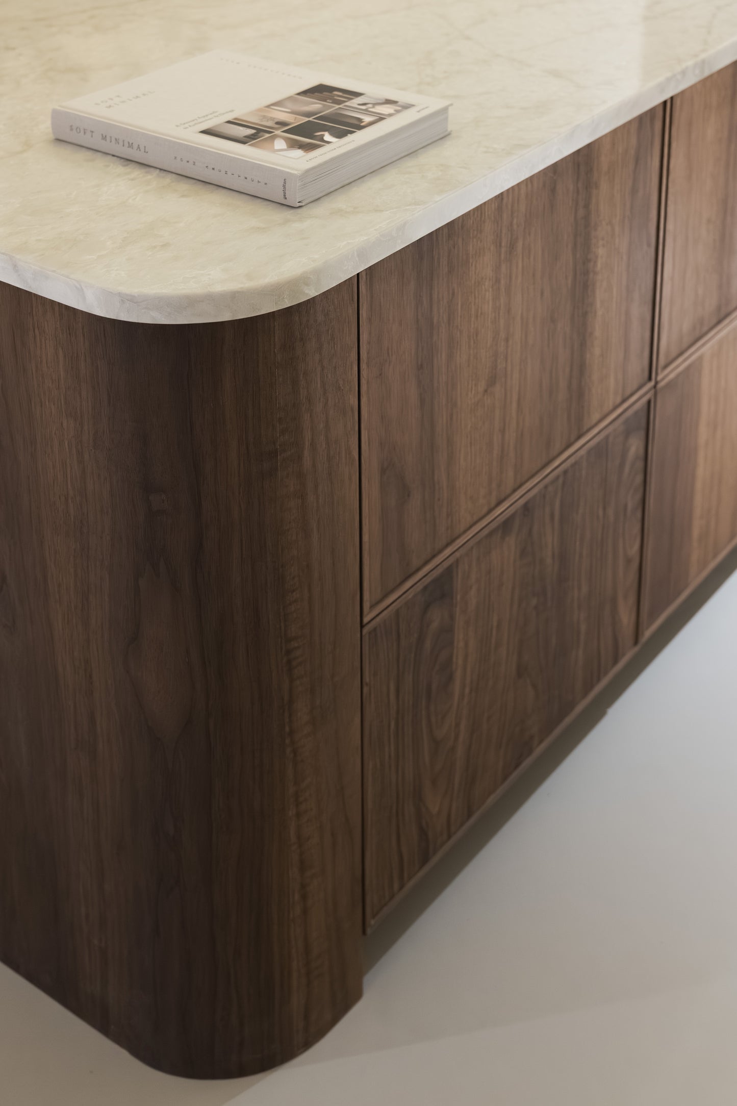 Panel de cobertura redondeado METOD N.º 1 Roast Walnut