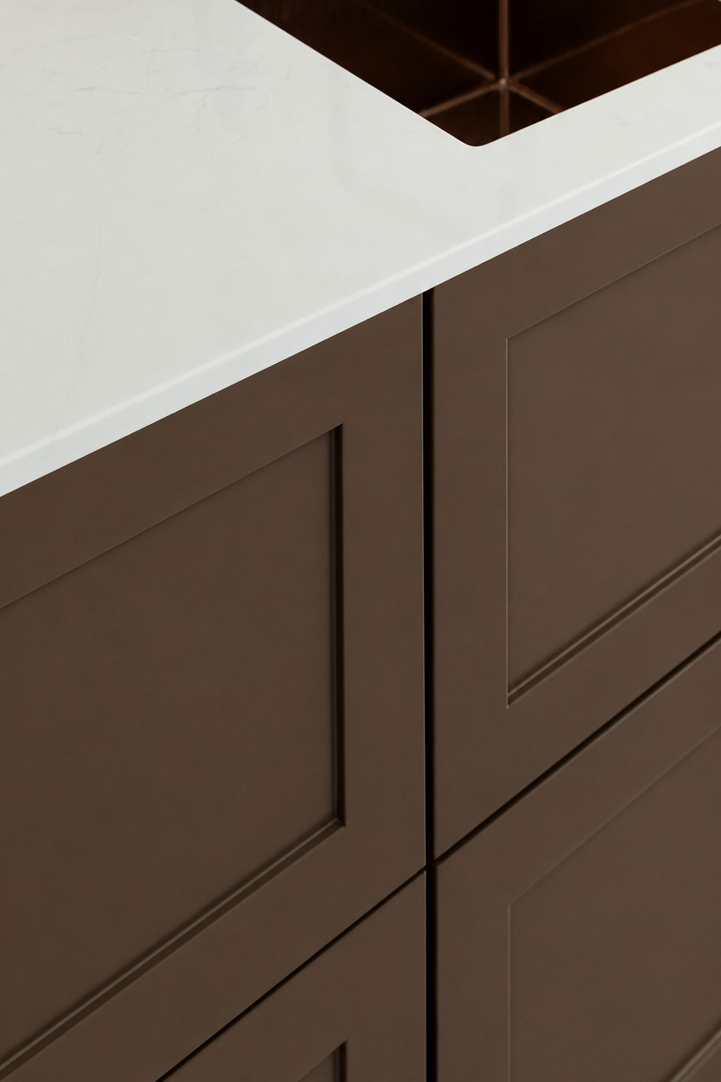 No. 4 Dark Brown